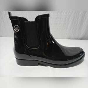 Micheal Kors Pull On Ankle Rain Boots. Size 10